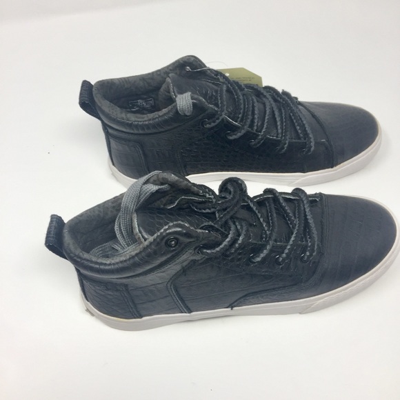 Toms Camila Sneakers. Size 5.5 - Picture 6 of 7